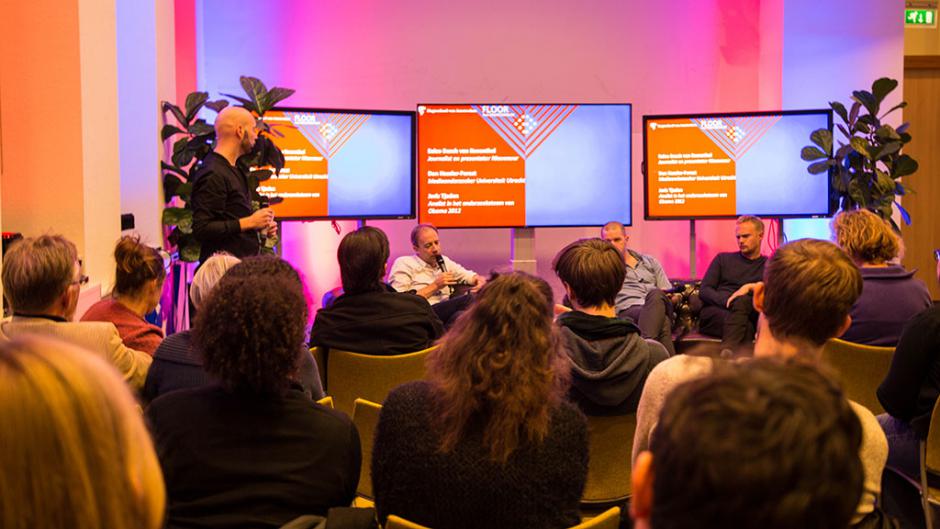V.l.n.r. moderator Luuk Heezen, Eelco Bosch van Rosenthal, Dan Hassler-Forest en Joris Tjaden in gesprek bij Floor